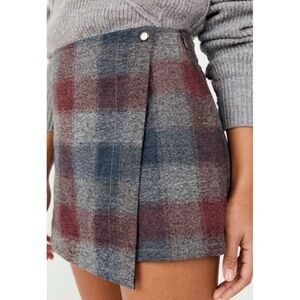 Free People Skort Size Medium (8) Emmy Mini Tweed Wrap Skirt Gray Red Plaid